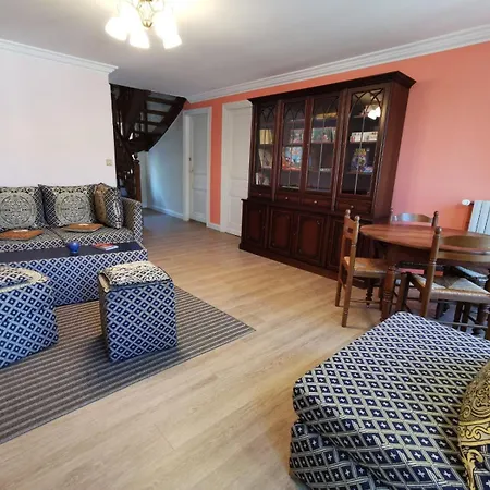 Villa Familial House Dellac-mathieu In Mountain Village Cantal Saint-Saturnin (Cantal)