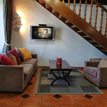 Familial House Dellac-mathieu In Mountain Village Cantal * Saint-Saturnin (Cantal)