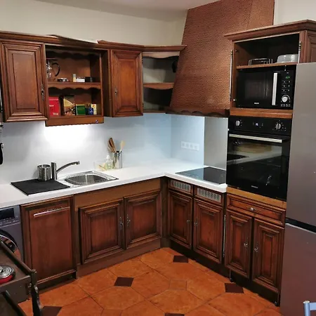 Villa Familial House Dellac-mathieu In Mountain Village Cantal Saint-Saturnin (Cantal)