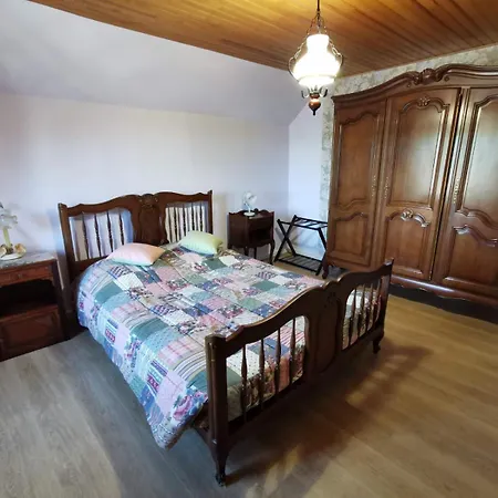 Villa Familial House Dellac-mathieu In Mountain Village Cantal Saint-Saturnin (Cantal)